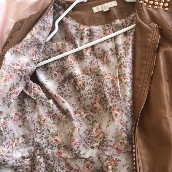 GUESS LEATHER JACKET! worn 3 times! new condition! - Picture 3 of 4